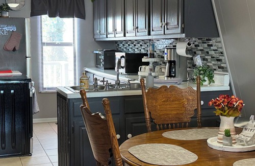 Grainger County Casa | Beautiful Chateau on Cherokee Lake Come relax and enjoy the beautiful view!