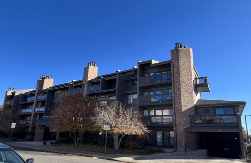 Cherry Creek Apartamento | Beautiful Cherry Creek Condo right in the heart of town and restaurants