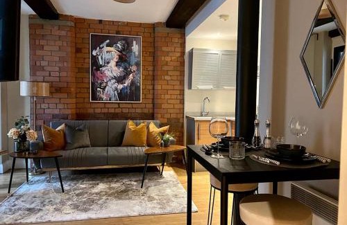 St George's Quarter Apartamento | Beautiful City Centre 2 Bedroomed Apartment