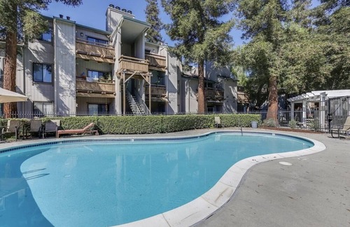 North San Jose Condominio | Hermoso, limpio y privado condominio en San Jose