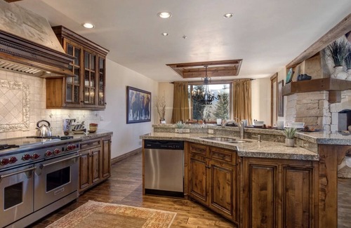 Park Meadows Casa | Beautiful, Comfortable, Well Appointed House; Amazing Views, Excellent Location