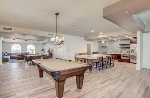 Ocotillo Condominio | Beautiful condo at the luxurious resort style "THE CAYS" in DOWNTOWN OCOTILLO!