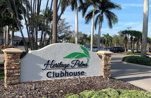 Heritage Palms Condominio | Beautiful condo on golf course in gated community of Heritage Palms.