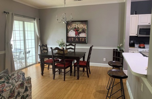 Myrtle Beach Condominio | Beautiful Condo on Arrowhead Golf Course