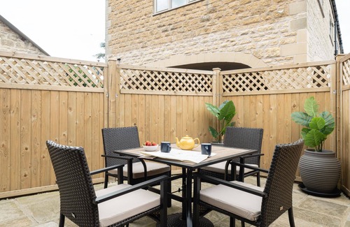 Moreton-in-Marsh Cabaña | Beautiful Cotswold Holiday Home - The Puzzle House
