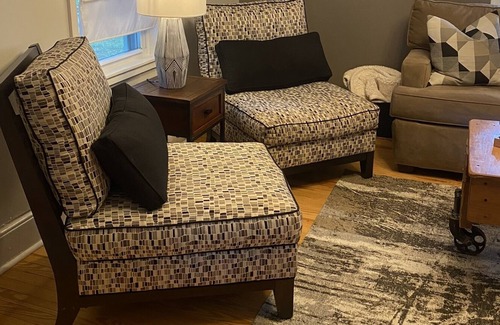 Berkeley Springs Cabaña | Beautiful Cottage Just Minutes from Town
