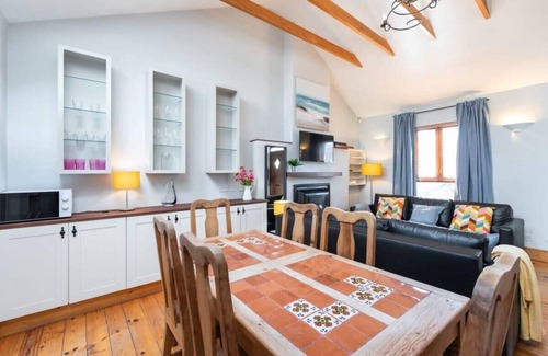 The Liberties Casa | Beautiful Cottage Central Location Fast WIFI n TV