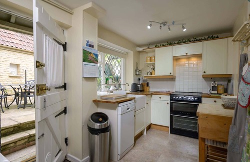 Sherston Casa | Beautiful Cottage in Picturesque Cotswolds Village