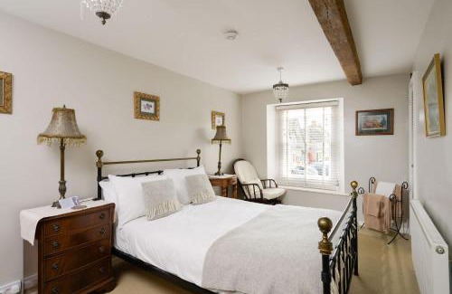 Sherston Casa | Beautiful Cottage in Picturesque Cotswolds Village