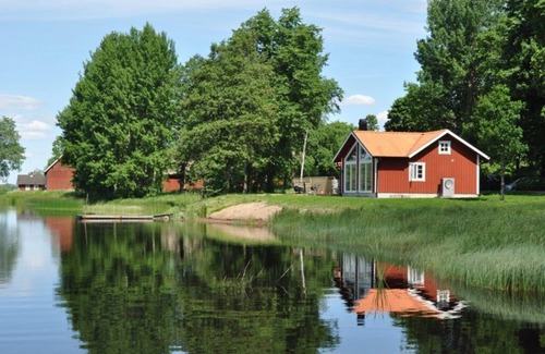 Vrigstad Cabaña | Hermosa casa de campo a pocos metros del lago