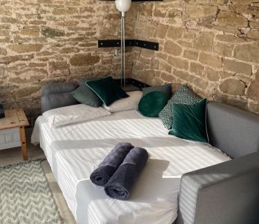 Eaton Mascott Casa | Beautiful countryside Byre conversion