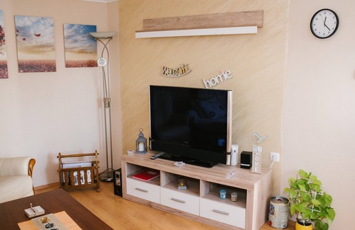 Subotica Apartamento | Hermoso y acogedor apartamento de 2 habitaciones, sala de estar, estacionamiento gratuito y wifi