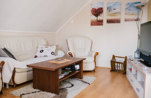 Subotica Apartamento | Hermoso y acogedor apartamento de 2 habitaciones, sala de estar, estacionamiento gratuito y wifi