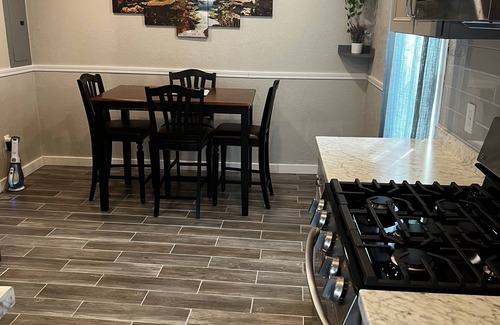 Loganville Casa | Beautiful, Cozy Bungalow in Downtown Loganville