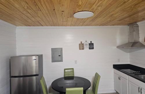 Goose Creek Otro | Beautiful cozy cabin to relax in charleston sc
