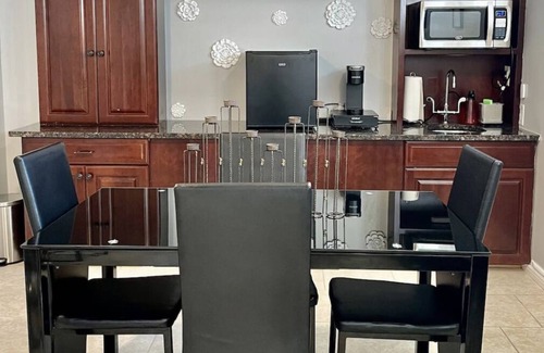 Cranston Apartamento | Beautiful & Cozy InLaw Apartment