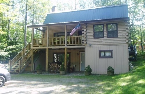 Ludlow Cabina | 20% de descuento en Log Cabin (4 BR / 2 BA) w / HOT TUB; Preguntar al propietario