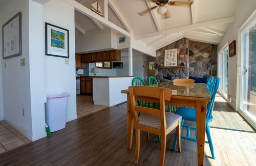 Lake Township Casa | Crystal Lake Waterfront, aire acondicionado, muelle privado, kayaks, tablas de paddle