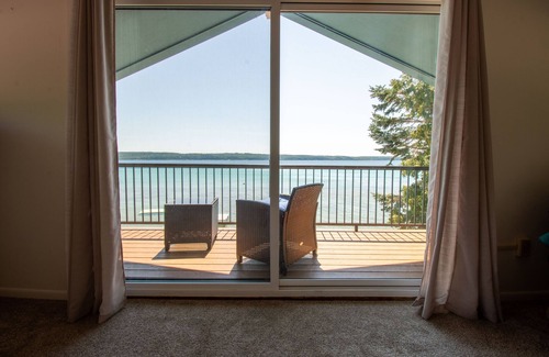 Lake Township Casa | Crystal Lake Waterfront, aire acondicionado, muelle privado, kayaks, tablas de paddle