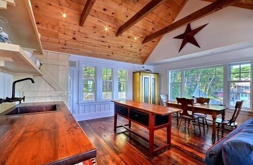 Utterson Cabaña | ¡Hermosa casa de botes a la medida de Muskoka!
