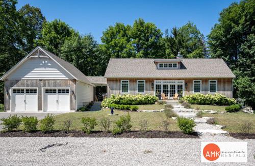 Macatawa Casa | Beautiful Custom Lake House