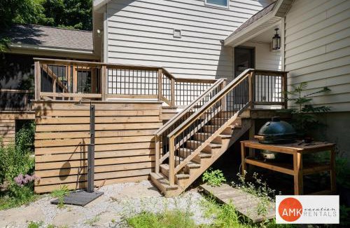 Macatawa Casa | Beautiful Custom Lake House