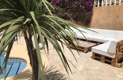 Denia Casa | Hermosa villa independiente con piscina en el Montgó