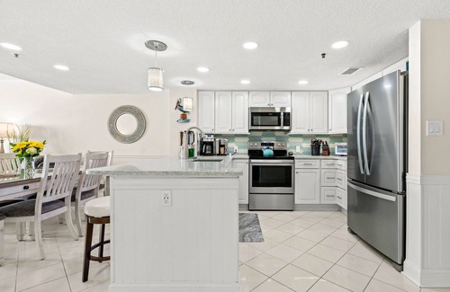 North Myrtle Beach Condominio | Hermoso condominio OceanFront actualizado que incluye ropa de limpieza Calefactable Piscina cubierta HotTub