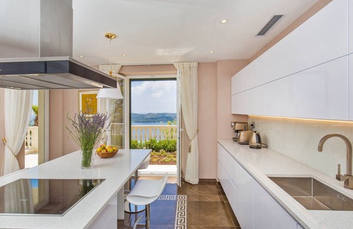 Orasac Villa | Beautiful Dubrovnik Villa | 5 Bedrooms | Villa Gold Dubrovnik | Stylish Furnishings & Wonderful Sea Views | Orasac