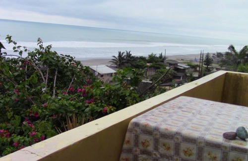Pedernales Villa | Hermosa vista al mar fantástica, cómoda casa de 2 dormitorios y 1/22