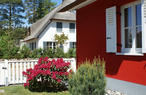 Glowe Casa | ¡NUEVO! Hermosa y elegante casa de vacaciones "Svantovit" en una ubicación privilegiada en Glowe
