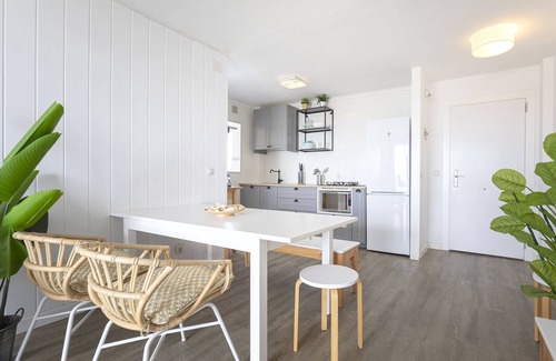 La Cala del Moral Apartamento | Beautiful beach apartment in cosy town