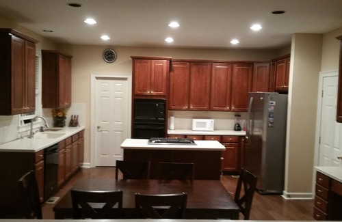 Suwanee Casa | Hermosa casa ejecutiva y acogedora. Ideal para familias, amigos o grupos