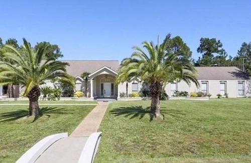 Slidell Casa | Hermosa finca ejecutiva a solo 20 minutos de Nueva Orleans