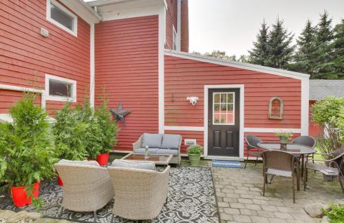 Falmouth Apartamento | Beautiful Falmouth Condo with Patio Near Portland!