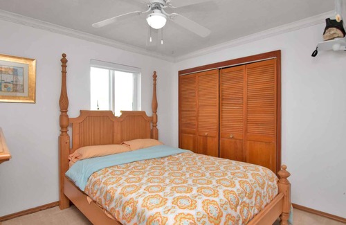 Eden Pines Cama Y Desayuno | Beautiful Family Big Pine Retreat! Short drive to Key West!