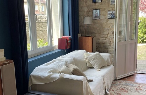 Lion-sur-Mer Casa | Beautiful family house with sea view, 50m from the beach