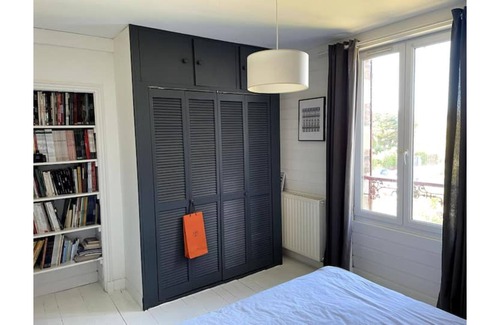 Lion-sur-Mer Casa | Beautiful family house with sea view, 50m from the beach