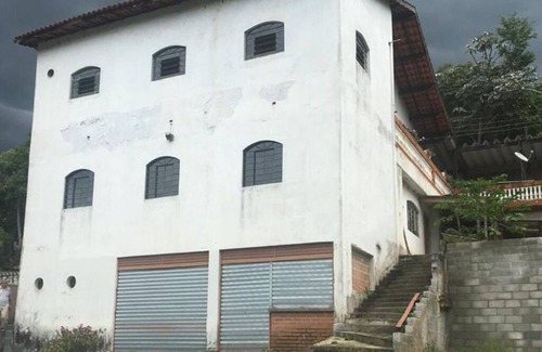 Mogi das Cruzes Casa | Beautiful farm with swimming pool, soccer field