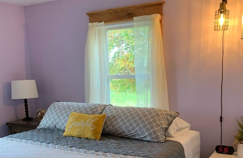 Shreve Casa | Beautiful farm property "Dawdi House" middle of Amish Country