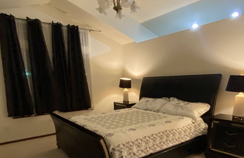Aurora Casa | Beautiful five bedrooms for family