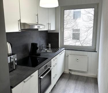 Sudostviertel Apartamento | Beautiful flat with living room and kitchen sleeps 4p on separate beds and 2p on sofa