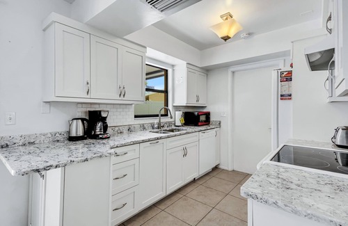 Sarasota Springs Casa | Hermosa villa floridana con piscina privada!30% DE DESCUENTO