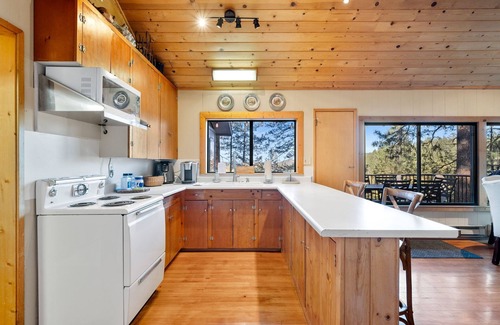 Prescott Casa | Beautiful forest retreat with stunning views
