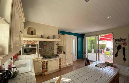 Bretignolles-sur-Mer Casa | Beautiful 6/8 person house 200m from the sea+ large shared swimming pools