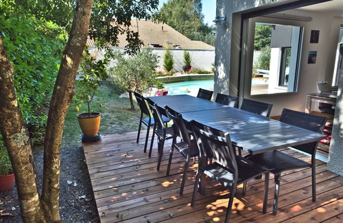 Saint-Aubin-de-Medoc Casa | Hermosa casa tranquila con piscina