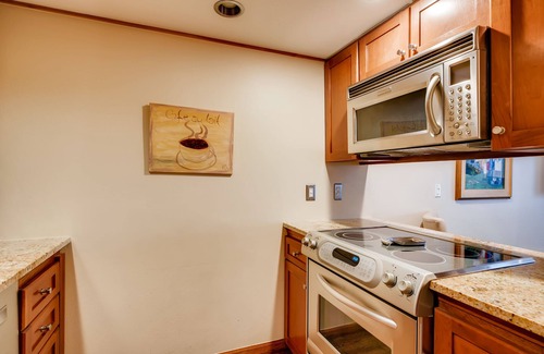 Cherry Creek Condominio | Hermoso condominio totalmente amueblado en el corazón de Cherry Creek