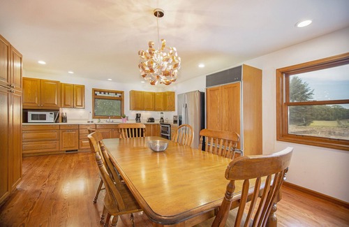 Glenn Haven Shores Casa | ¡NUEVO LISTADO! Hermosas 8 habitaciones completamente renovadas en 10 acres / 7600sqft Estate