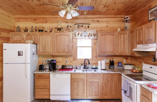 Luray Cabina | Cozy Bear Cottage - ¡Navidad en la cabaña!