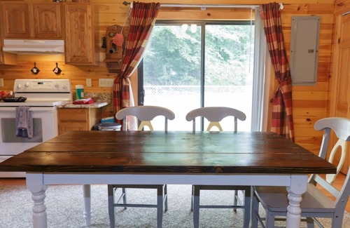 Luray Cabina | Cozy Bear Cottage - ¡Navidad en la cabaña!